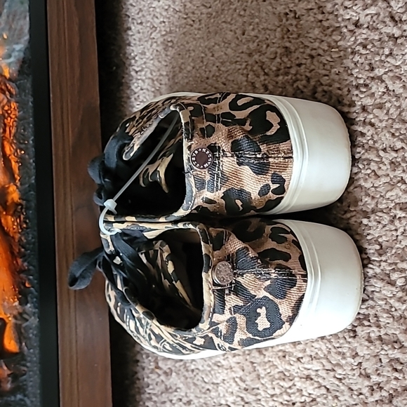 STEVE Madden cheetah sneakers Steve Madden cheetah platform sneakers leopard - Picture 11 of 14